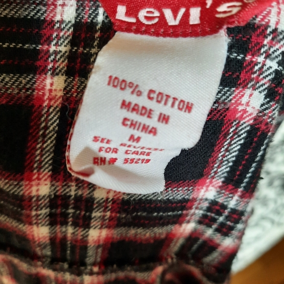 Levis shirt - Picture 6 of 6